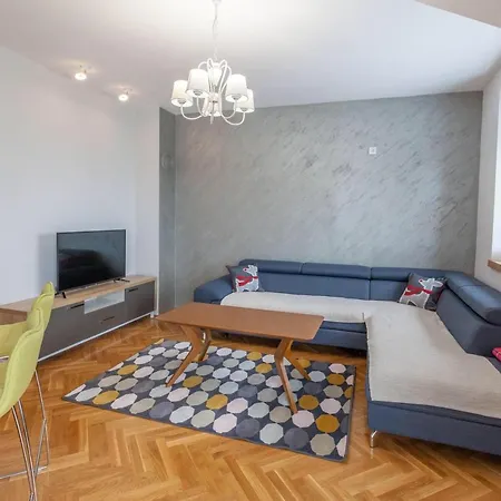 Apartment Milena *
